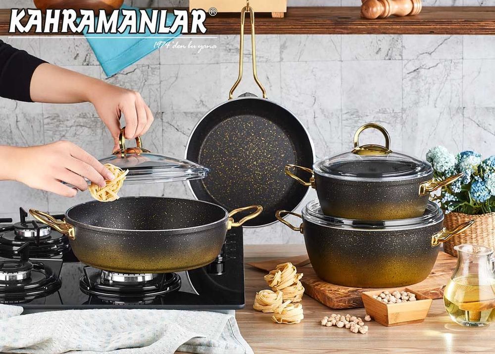 GOLD-SİYAH FİESTA SET GOLD KULP